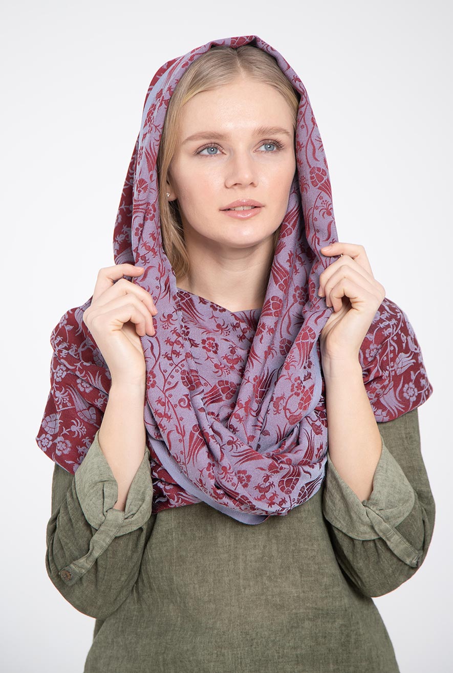 BLOWERING POMEGRANATE shawl