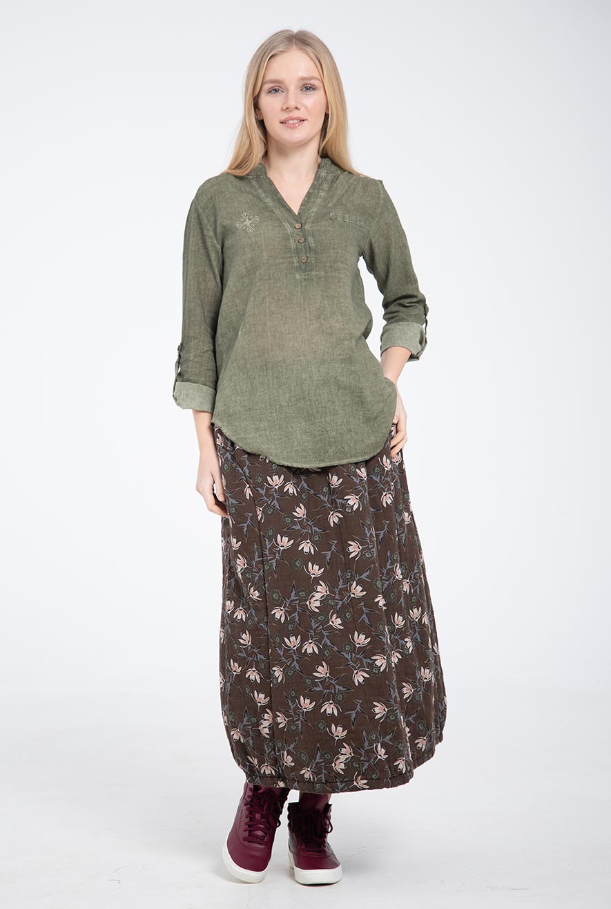  Brown skirt with lilies